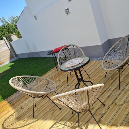 A Fleur De Spa : Maison Chaleureuse Avec Spa Privatif Et Billard. Coulogne Luaran gambar