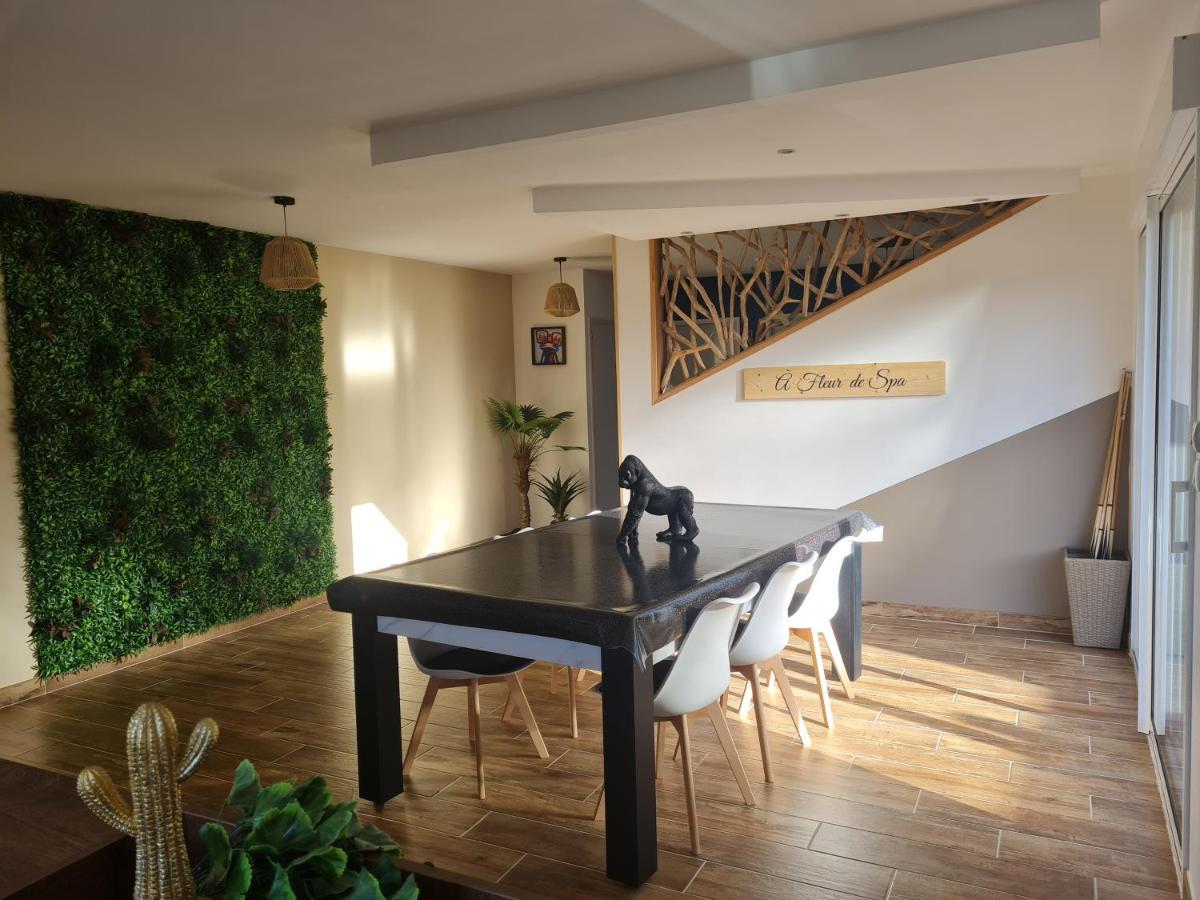 A Fleur De Spa : Maison Chaleureuse Avec Spa Privatif Et Billard. Coulogne Luaran gambar