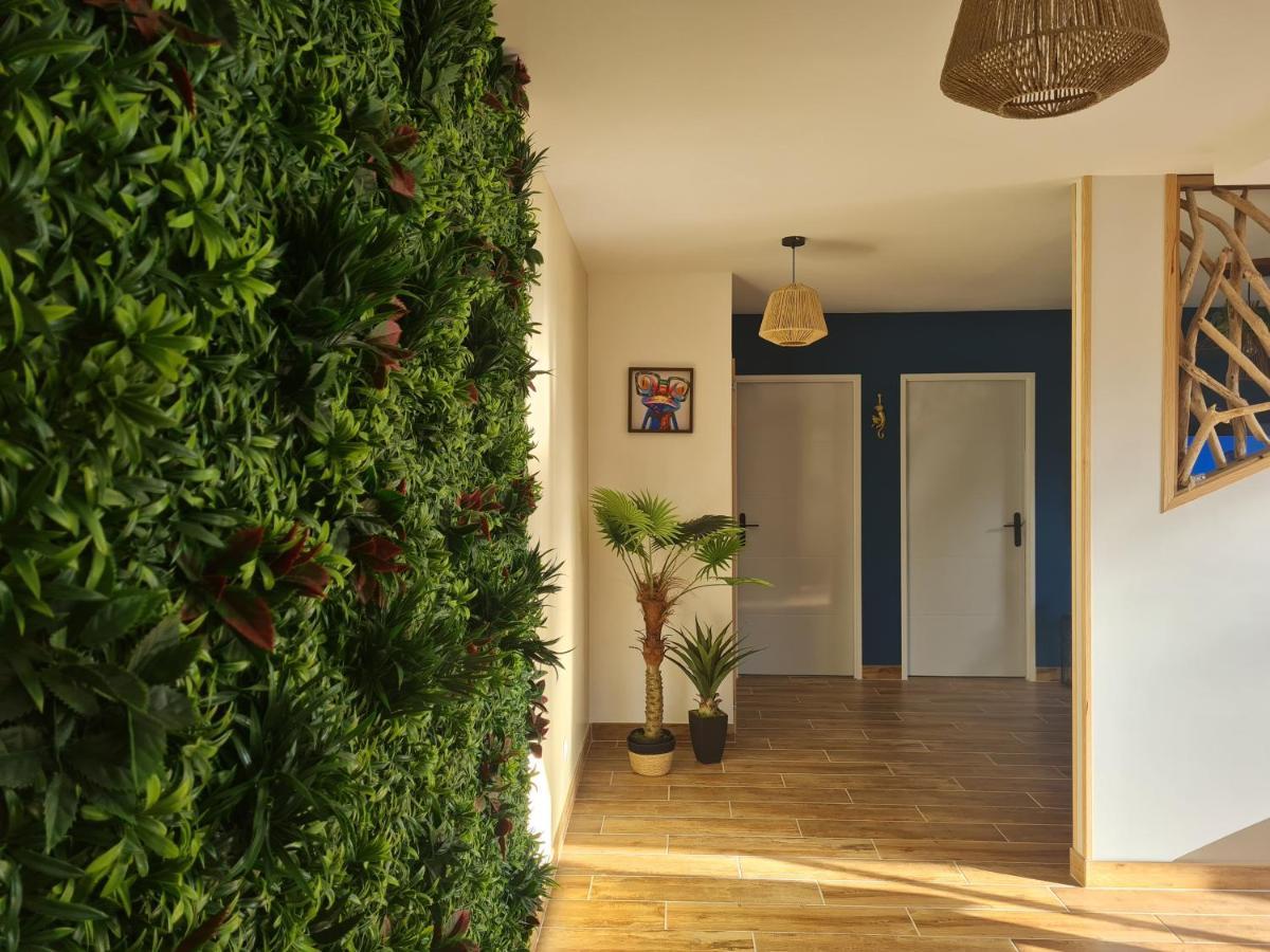 A Fleur De Spa : Maison Chaleureuse Avec Spa Privatif Et Billard. Coulogne Luaran gambar